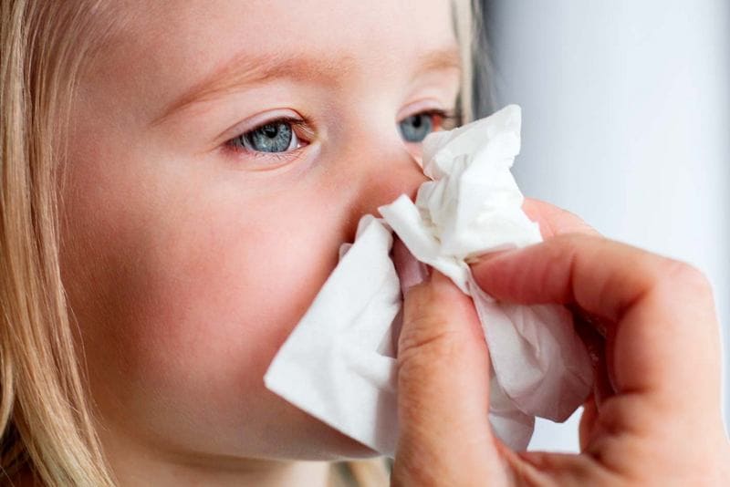 Носовые кровотечения у детей: симптомы
